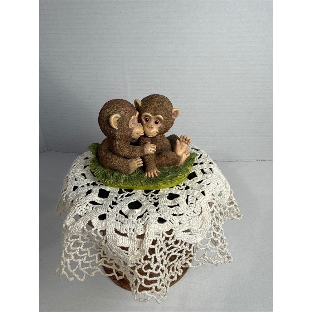 Hamilton Collection Chummy Chimps Endangered Young'uns Sculpture 1996 1416949